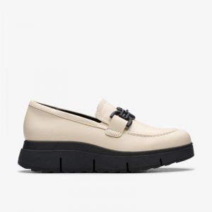 クラークス Loriini Izzy Weiß | CLKS-85407
