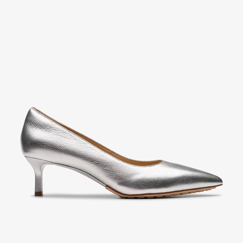 クラークス Adela Court シルバー | CLKS-85049
