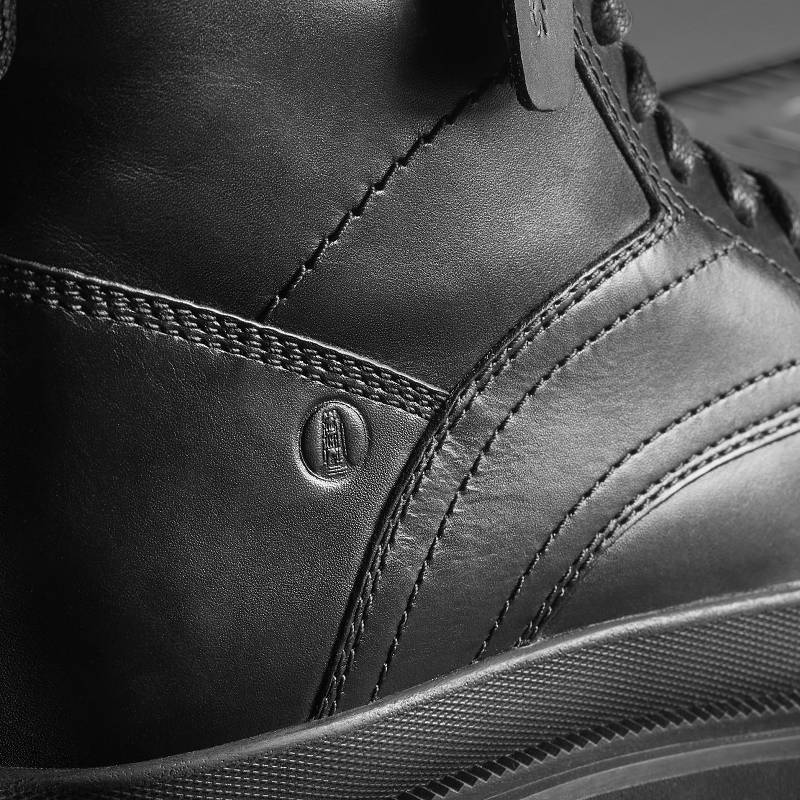クラークス Badell Hi Waterproof 黒 | CLKS-84572