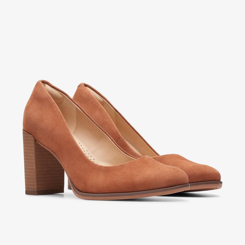 クラークス Freva 85 Court Camel | CLKS-85201
