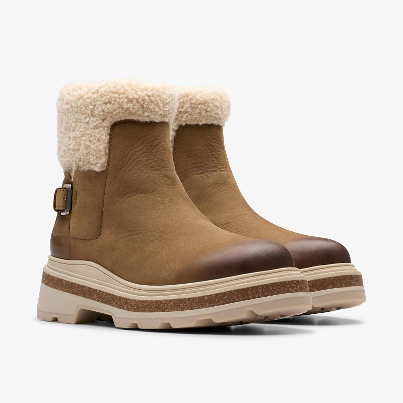 クラークス Hencroft Madi Waterproof 暗ブラウン | CLKS-85509