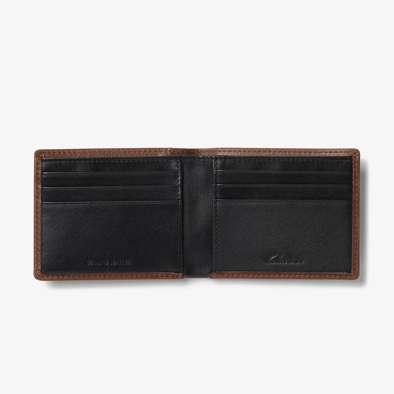 クラークス Weathered Pebble Slimfold Wallet ブラウン | CLKS-84163